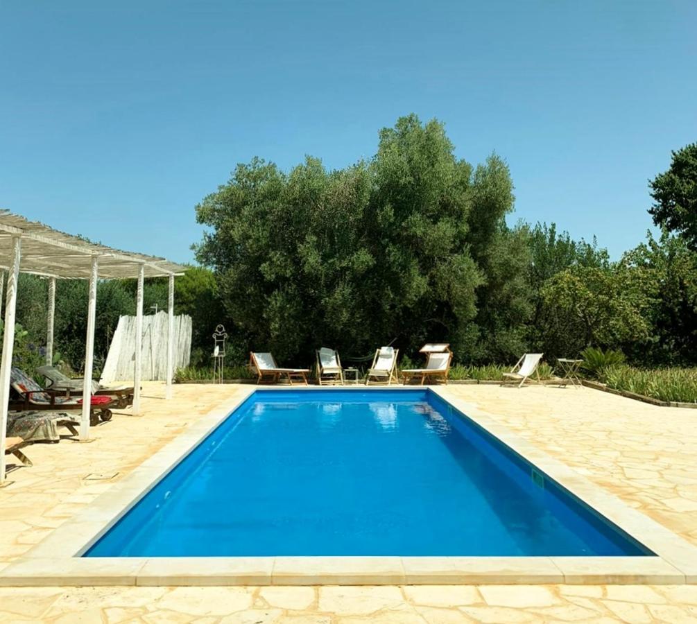 I Trulli Di Acquarossa Aparthotel Cisternino Luaran gambar
