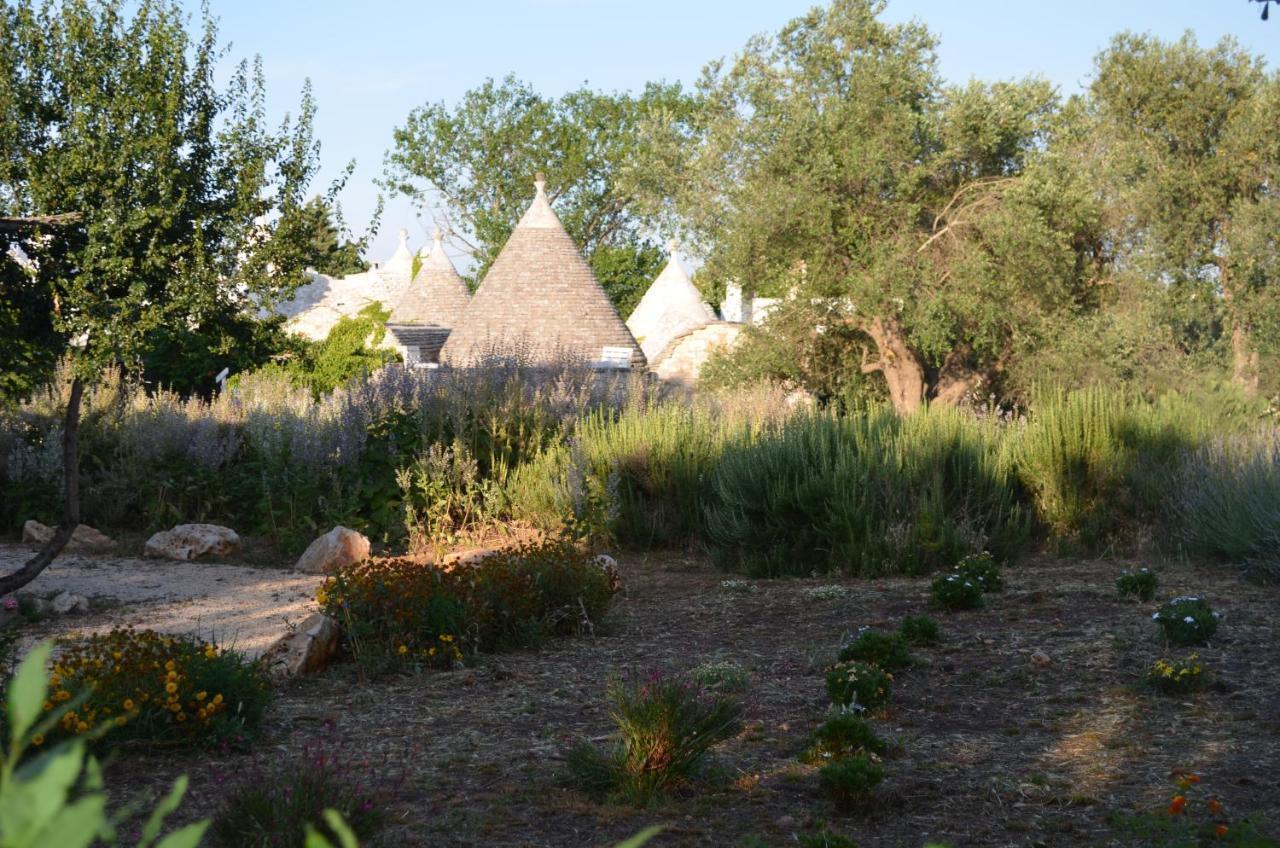 I Trulli Di Acquarossa Aparthotel Cisternino Luaran gambar